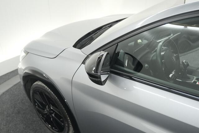 Peugeot 208 PureTech 100 GT Dark Edition | Camera | Navigatie | Apple Carplay | Parkeersensoren
