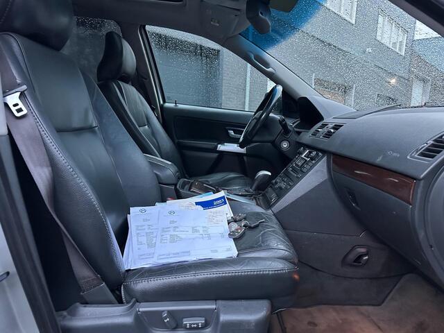 Volvo XC90 2.9 T6 Aut. Clima Cruise Leer Dak LM-Wielen Trekhaak APK.