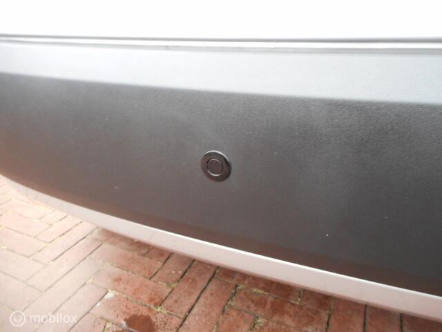 Fiat Panda TwinAir Turbo 80 Lounge AUTOMAAT+METALLIC LAK+RESERVEWIEL+HOOGTEVERSTELLING BESTUURDERSSTOEL