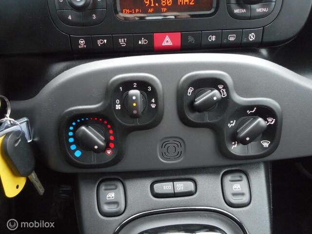 Fiat Panda TwinAir Turbo 80 Lounge AUTOMAAT+METALLIC LAK+RESERVEWIEL+HOOGTEVERSTELLING BESTUURDERSSTOEL