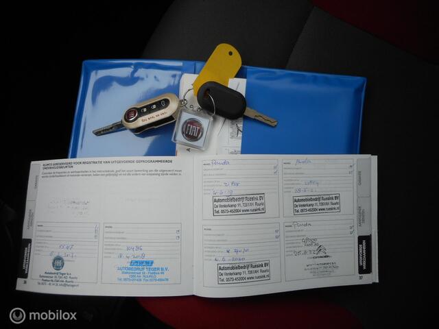 Fiat Panda TwinAir Turbo 80 Lounge AUTOMAAT+METALLIC LAK+RESERVEWIEL+HOOGTEVERSTELLING BESTUURDERSSTOEL