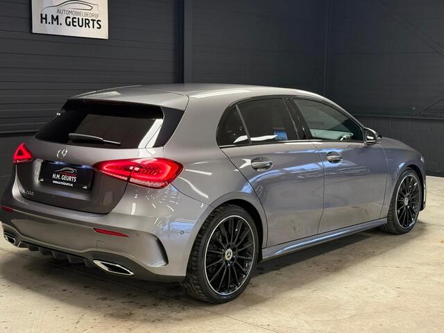 Mercedes-Benz A-Klasse 200 AMG Line Automaat | 59.853 km | Night Pack | Camera | LED