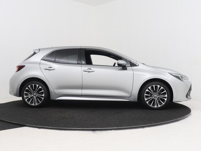 Toyota Corolla Hybrid 140 Executive Limited | BTW Voertuig | Dodehoek detectie | Sensoren V+A | Stoel + stuurverwarming | Apple CarPlay/Android Auto |