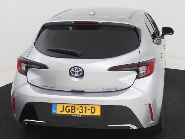 Toyota Corolla Hybrid 140 Executive Limited | BTW Voertuig | Dodehoek detectie | Sensoren V+A | Stoel + stuurverwarming | Apple CarPlay/Android Auto |
