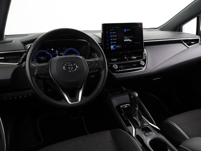 Toyota Corolla Hybrid 140 Executive Limited | BTW Voertuig | Dodehoek detectie | Sensoren V+A | Stoel + stuurverwarming | Apple CarPlay/Android Auto |
