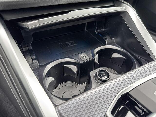BMW 4-Serie Gran Coup� 420i | High Executive | M Sport | Schuifdak