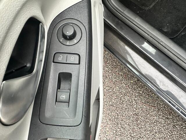 Seat MII 1.0 Chill Out PDC/CRUISECONTROL