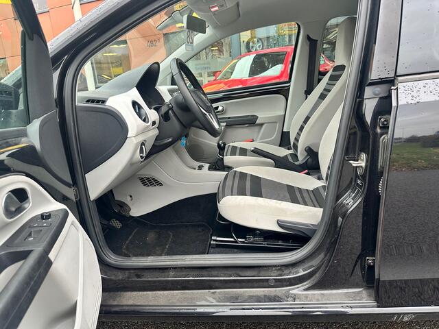Seat MII 1.0 Chill Out PDC/CRUISECONTROL