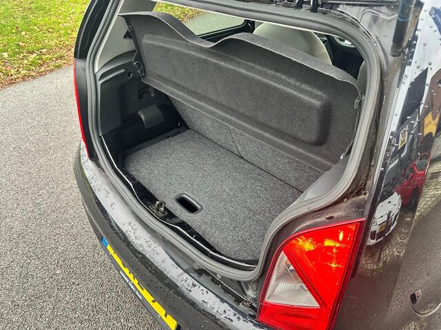 Seat MII 1.0 Chill Out PDC/CRUISECONTROL
