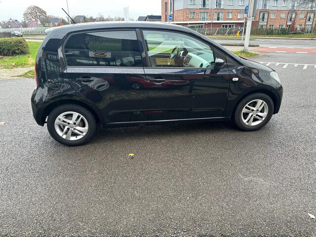 Seat MII 1.0 Chill Out PDC/CRUISECONTROL