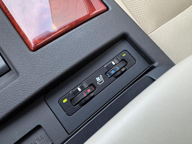 Lexus RX 450h 4WD President YOUNGTIMER AdaptiveCruise Luchtvering Levinson
