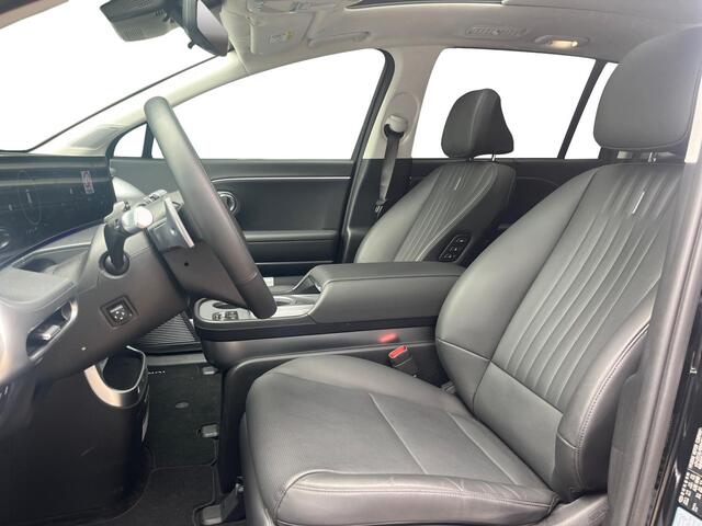 Hyundai Ioniq 9 Lounge AWD+ 110.3kWh 428pk |  7-PERSOONS | SCHUIF/KANTELDAK | ULTRAVIOLET CLEANING | 2.500KG TREKGEWICHT GEREMD | BESTE IN ZIJN KLASSE |