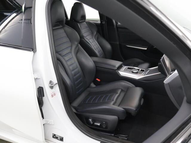 BMW 3-Serie Touring 330e M-Sport | M-Pakket | Panoramadak | Ele. stoelen + Geheugen | HUD | Sportstoelen | Camera | Apple CarPlay/Android auto | Adaptieve