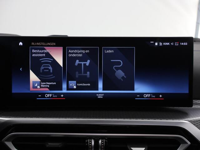 BMW 3-Serie Touring 330e M-Sport | M-Pakket | Panoramadak | Ele. stoelen + Geheugen | HUD | Sportstoelen | Camera | Apple CarPlay/Android auto | Adaptieve