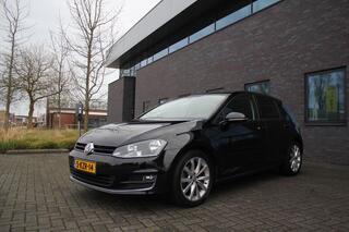 Volkswagen Golf VII