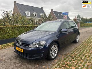 Volkswagen Golf VII
