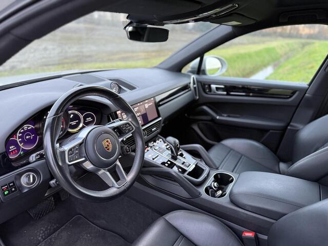 Porsche Cayenne Coup� 3.0 E-Hybrid Pano/Krijtgrijs/Approved