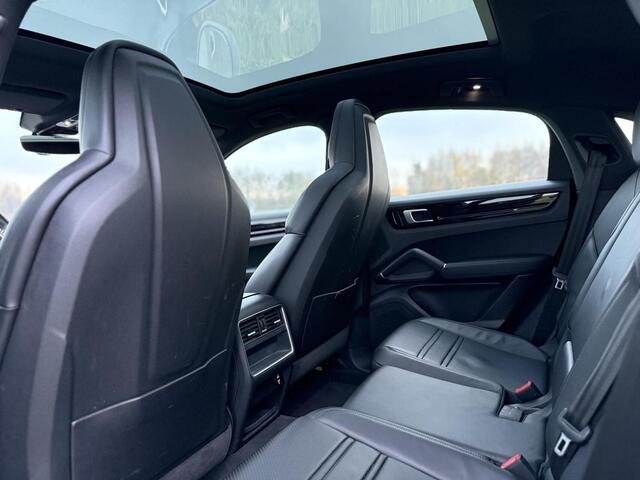 Porsche Cayenne Coup� 3.0 E-Hybrid Pano/Krijtgrijs/Approved