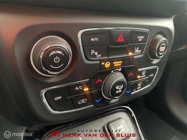 Jeep Compass 1.4 MultiAir Opening Edition Plus lederen bekleding