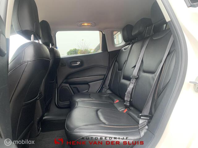 Jeep Compass 1.4 MultiAir Opening Edition Plus lederen bekleding