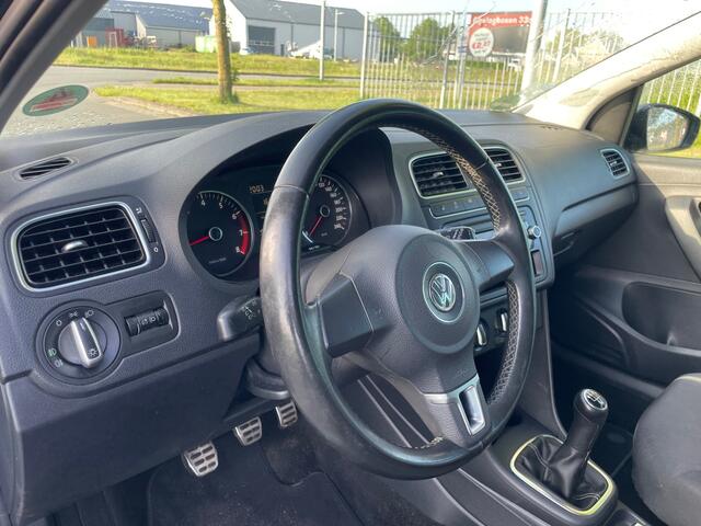 Volkswagen Polo 1.2-12V STYLE