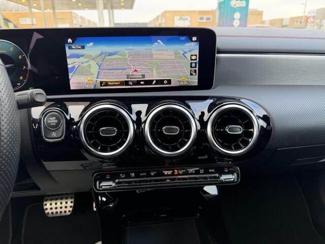 Mercedes-Benz CLA-Klasse 200 AMG