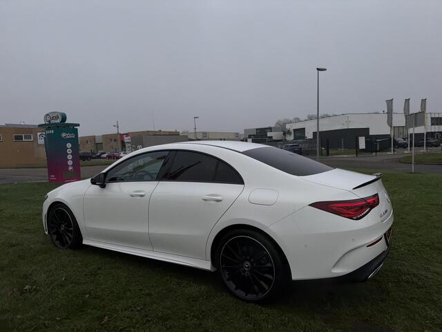 Mercedes-Benz CLA-Klasse 200 AMG