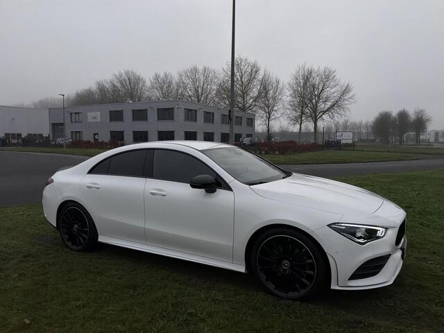 Mercedes-Benz CLA-Klasse 200 AMG