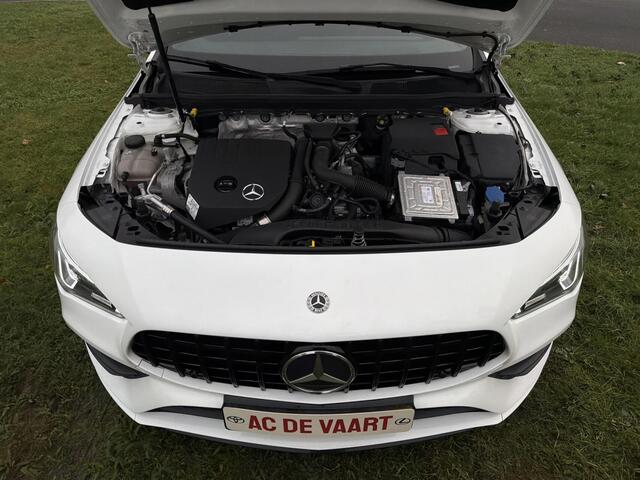 Mercedes-Benz CLA-Klasse 200 AMG