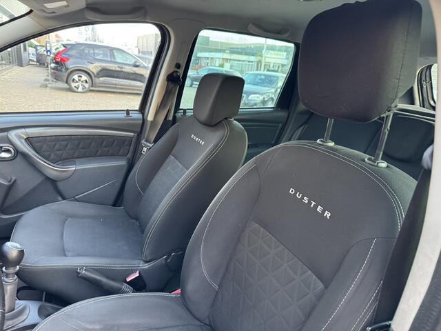 Dacia Duster 1.2 TCe 4x2 PrestigeNaviAircoEXPORT/EX.BPM