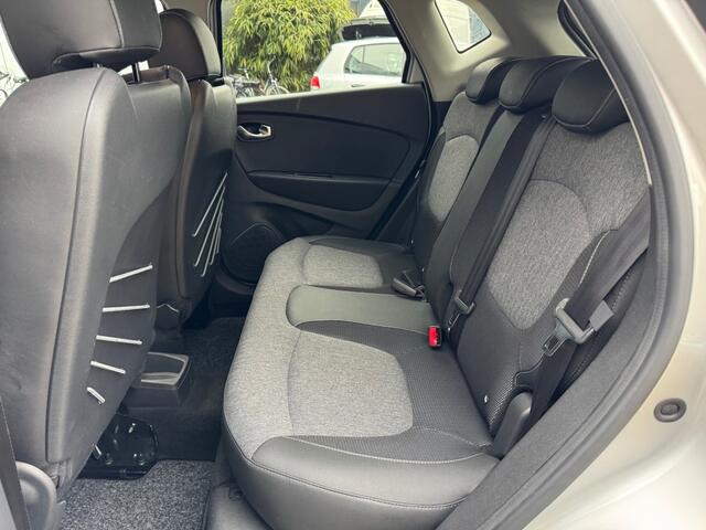 Renault Captur 1.2 TCe Intens 120pk - Navi - camera
