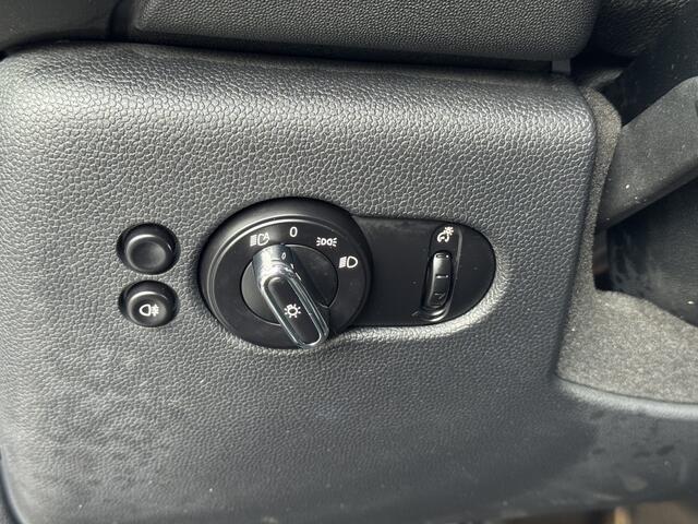 Mini Cooper 1.5 Salt 5-deurs | LED koplampen | Groot Navi | Wired