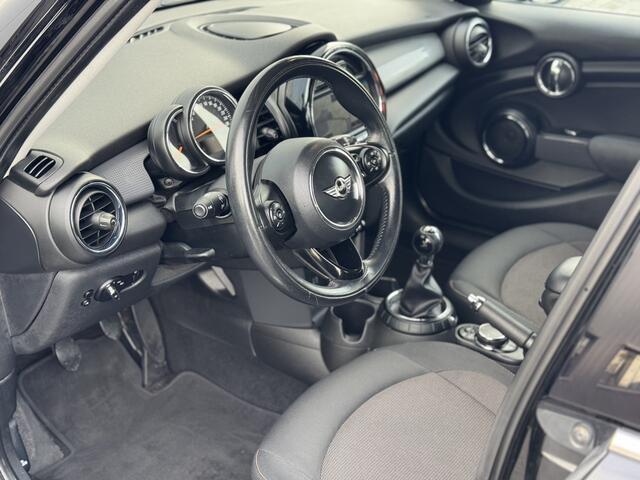Mini Cooper 1.5 Salt 5-deurs | LED koplampen | Groot Navi | Wired