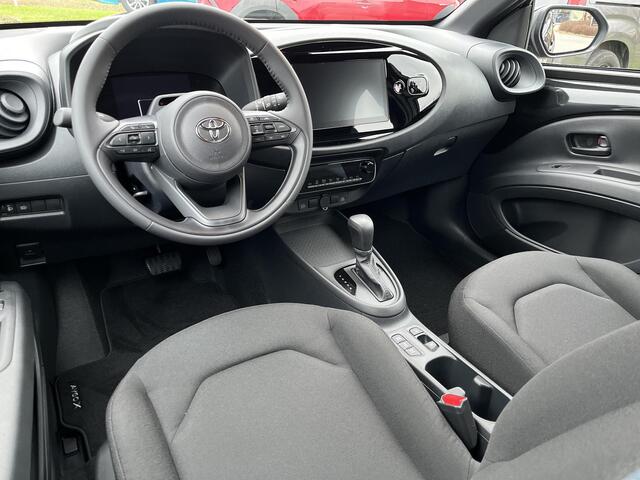 Toyota Aygo X Hybrid 115 play | � 1.500 extra inruilwaarde |