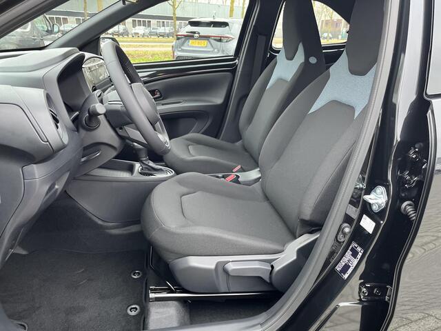 Toyota Aygo X Hybrid 115 play | � 1.500 extra inruilwaarde |