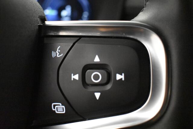 Volvo XC40 1.5 T4 Plug-in hybrid 211PK Camera EL Trekh+aKlep Dhoek Detec Stoel Verwarming