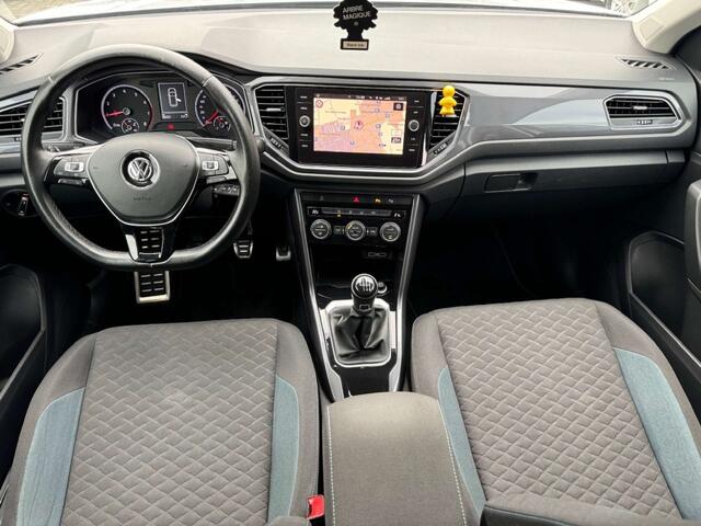 Volkswagen T-ROC 1.0 TSI OPF IQ.DRIVE  1 JAAR GARANTIE  