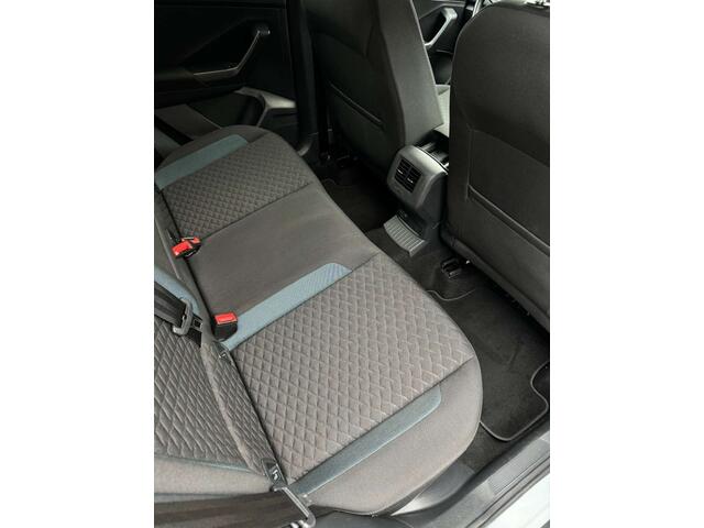Volkswagen T-ROC 1.0 TSI OPF IQ.DRIVE  1 JAAR GARANTIE  