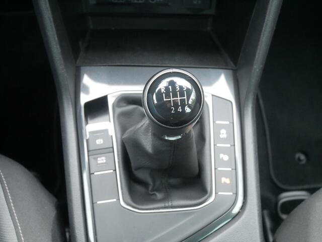 Volkswagen Tiguan 1.5 TSI, Airco, AndroidAuto\Apple Carplay, Hoge Instap
