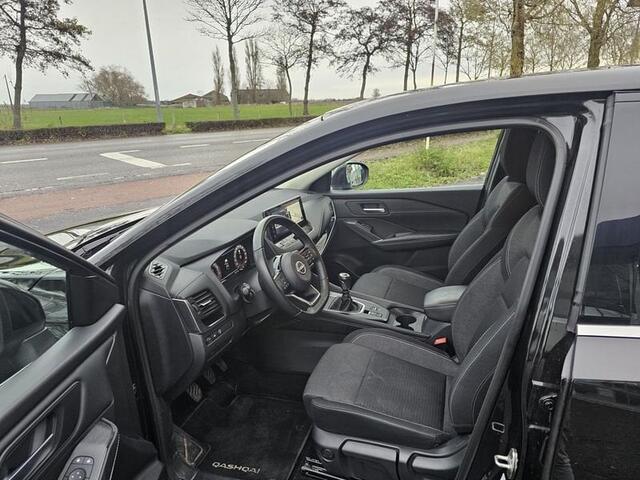 Nissan Qashqai 1.3 Mild-Hybrid N-Connecta  5 JAAR WAARBORG