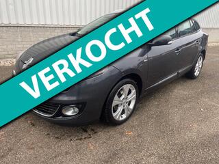 RENAULT MEGANE Estate 1.5 dCi Bose