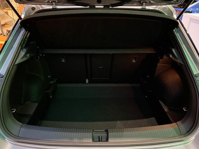 Volkswagen T-ROC R-Line Edition 1 GP R-Line-Edition 1.5 110 kW / 150 pk TSI SUV 7 versn. DSG / E AUTO