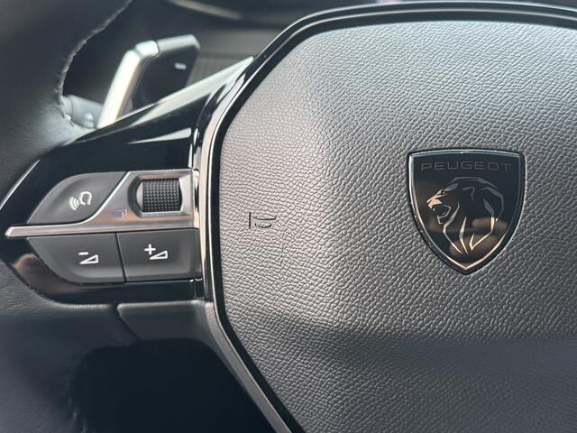 Peugeot 2008 1.2 PureTech 130 Allure // FULL LED // APPLE CARPLAY / ANDROID AUTO // KEYLESS // STOELVERWARMING // PDC V+A