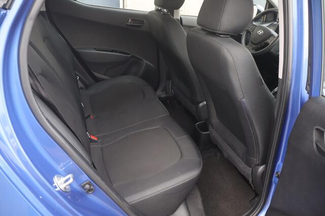 Hyundai I 10 1.0i Comfort - NL- Auto Airco I Parkeersensor A I Apple