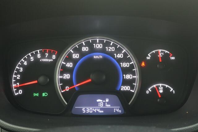Hyundai I 10 1.0i Comfort - NL- Auto Airco I Parkeersensor A I Apple