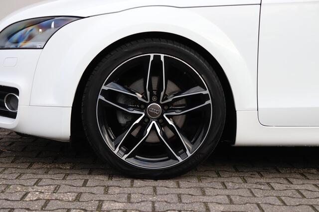 Audi TT Roadster 2.0 TFSI S-line 19 Xenon