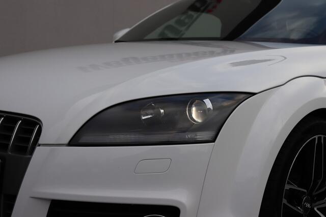 Audi TT Roadster 2.0 TFSI S-line 19 Xenon