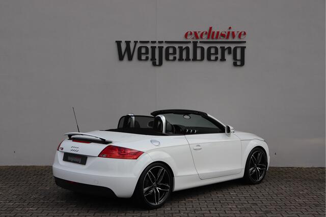 Audi TT Roadster 2.0 TFSI S-line 19 Xenon