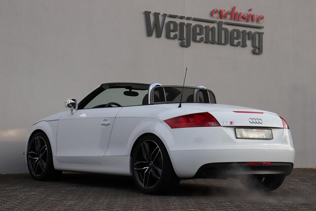 Audi TT Roadster 2.0 TFSI S-line 19 Xenon