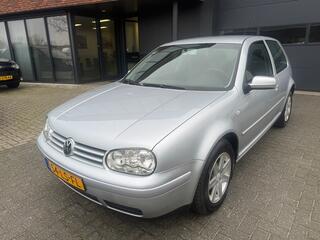 Volkswagen Golf IV